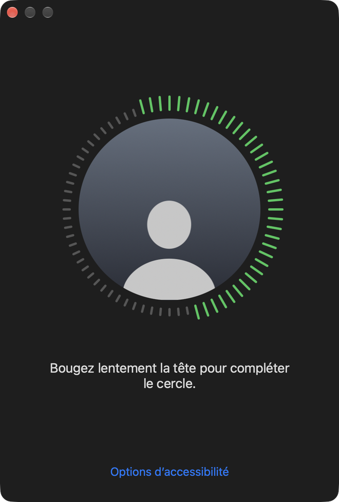 Écran de configuration de Face ID : les graduations autour d’une silhouette de visage se remplissent de vert